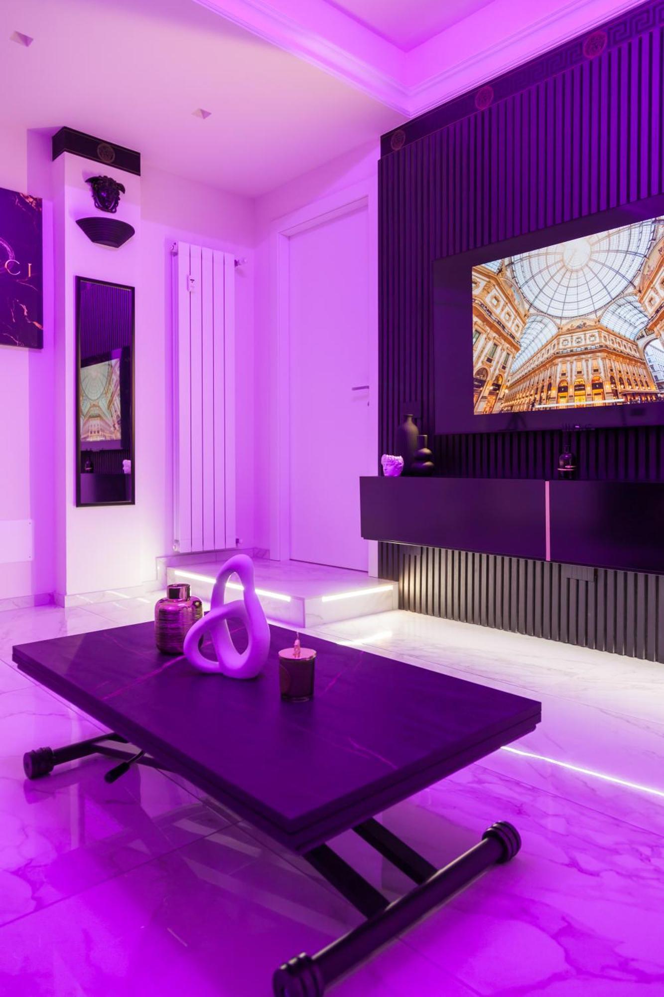 Italian Fashion Suite - Luxurious Marble City Center 밀라노 외부 사진